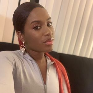 Meet your Posher, Sheena